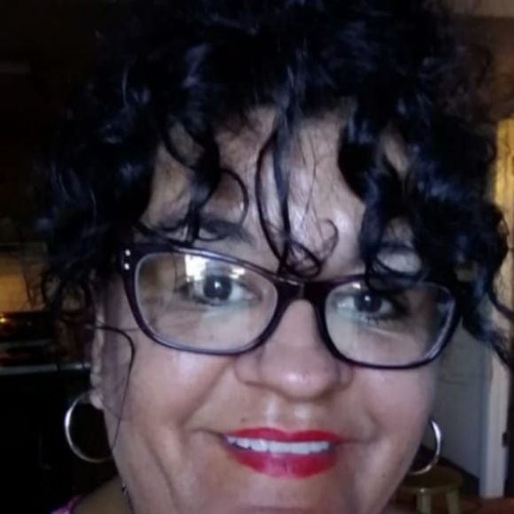 Meet your Posher, Agnes - Picture 1 of 1